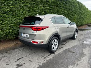 Kia Sportage 2016 EX 1.7 Crdi ONLY 120k MILES - Image 3