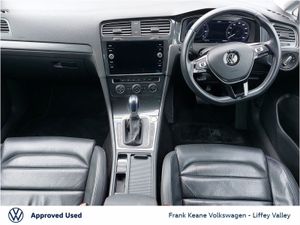 Volkswagen e-Golf Executive 32kwh 136BHP  17  Mad - Image 2