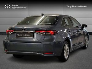 Toyota Corolla Luna Saloo Hybrid 4DR Auto - Image 2
