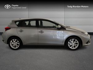Toyota Auris 1.8 Vvt-i Icon HEV CVT 5DR Auto A - Image 3
