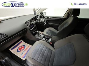 Volkswagen Golf 1.4 TSI High Line Automatic  Reve - Image 2