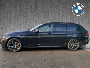BMW 5 Series 530e M Sport Touring - Image 4