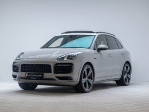Porsche Cayenne Platinum Edition 3.0 V6 E-hybrid - Image 3