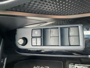 Toyota C-HR Hybrid Sport 4DR Auto - May Madness S - Image 4