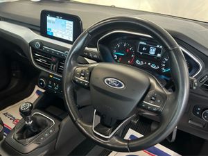 Ford Focus Zetec 1.5 Tdci 125PS 6speed 5DR 4 - Image 2