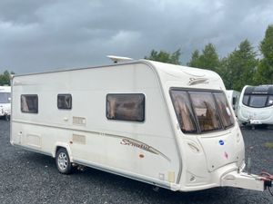 Bailey Senator 4/5 Berth Fixed Bed Caravan - Image 3