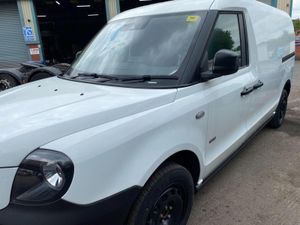 Levc hybrid van ex demo ! - Image 4