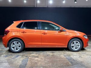 Volkswagen Polo 1.0 TSI Automatic - Reverse Camer - Image 2