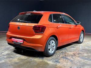 Volkswagen Polo 1.0 TSI Automatic - Reverse Camer - Image 3