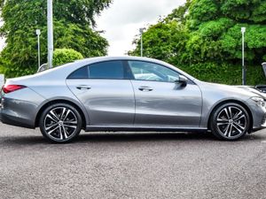 Mercedes-Benz CLA-Class 180d Progressive Auto Nig - Image 3
