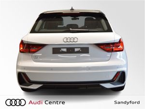 Audi A1 30 S-line Tfsi 116HP S-T - Image 4