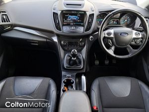 Ford Kuga 2.0tdci 150PS Titanium - Image 3