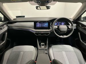 Skoda Octavia Selection  DSG 1.5tsi 115BHP - Reve - Image 4