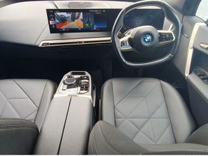 BMW IX Xdrive40 M Sport - Image 4