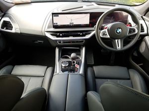BMW XM 50e - Image 4