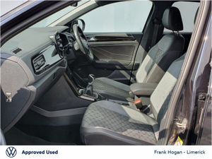 Volkswagen T-Roc 1.0 TSI 110HP R-line - Image 4