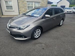 2016 Toyota Auris 1.8 Active Estate - LEFT HAND DR - Image 4