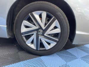 2016 HONDA SHUTTLE HYBRID (S100) - Image 4