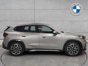 BMW iX1 Edrive20 Xline - Image 4