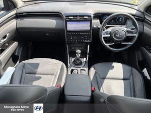 Hyundai Tucson EXECUTIVE PLUS DIESEL 5 5DR - Image 2