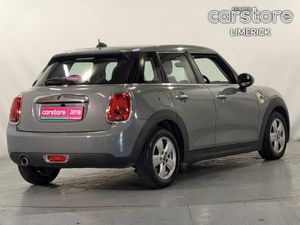 MINI Cooper 1.5 PET Auto 5DR - Image 3