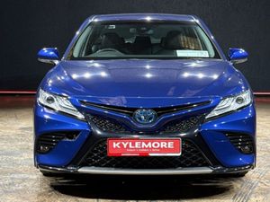 Toyota Camry 2.5 Hybrid - Automatic - Leather Int - Image 3