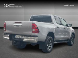 Toyota HiLux Hilux 2.4 Double CAB SR5 - Image 2