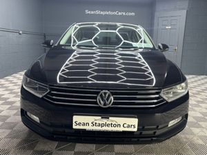 Volkswagen Passat 1.6 TDI S Bluemotion 120PS 4DR - Image 2