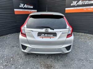 Honda Fit 1.5 Hybrid Auto 5DR - Image 4