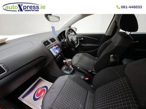 Volkswagen Polo 1.2 TSI Automatic  Reversing Came - Image 4