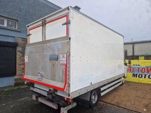 THOMAS MC CLEAN FUSO 2017  Mitsubishi Fuso Canter - Image 4