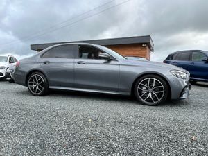 2022 MERCEDES E220 AMG NIGHT PACK - Image 4