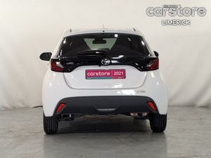 Toyota Yaris 1.0 PET Auto - Image 4