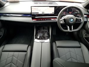 BMW 5 Series 530e M Sport - Image 4