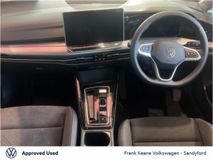 Volkswagen Golf  style  Phev 1.5 TSI 150HP Automa - Image 2