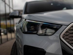 BMW iX2 Edrive20 M Sport - Image 3