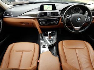BMW 3 Series 330e Luxury - Image 4