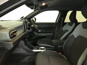 Duster Extreme HEV 2025 - Image 4