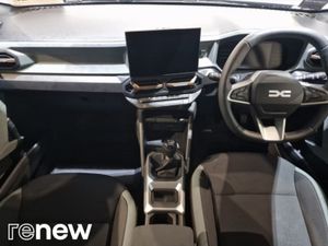 Dacia Duster III TCe 130 4x2 - Image 3
