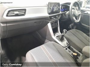Volkswagen T-Roc Life 1.0 TSi 110bhp - Image 2