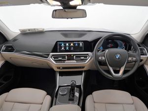 BMW 3 Series 330e Sport Pro Saloon - Image 4