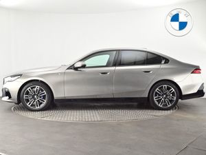 BMW 5 Series 520i M Sport Saloon - Image 3