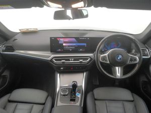 BMW i4 Edrive40 M Sport - Image 4