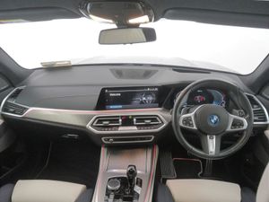 BMW X5 Xdrive45e M Sport - Image 4