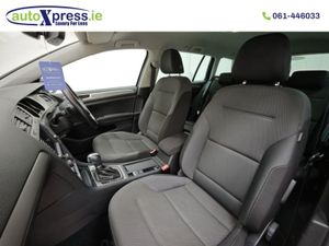 Volkswagen Golf 1.2 TSI Automatic  Reversing Came - Image 2