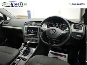 Volkswagen Golf 1.2 TSI Automatic  Reversing Came - Image 4