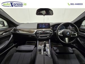 BMW 5 Series 523D M-sport Automatic  Reversing Ca - Image 4