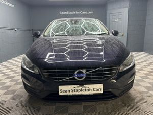 Volvo S60 D4 SE 4DR - Image 2