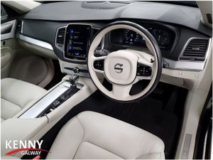Volvo XC90 D5 AWD Momentum 5DR Auto - Image 2