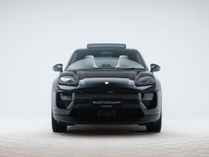 Porsche Macan 4  huge Spec - Image 2